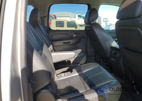 2013 Chevrolet Suburban K1500 Lt from USA, damaged, VIN 1GNSKJE79DR142547